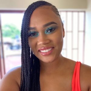 Meet your Posher, Kristina